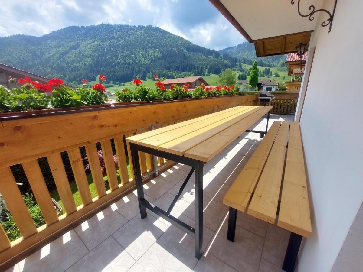 Apartment Traumblick Unterammergau Εξωτερικό φωτογραφία